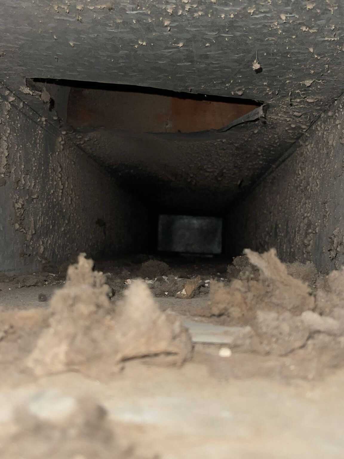Air Duct Cleaning Service in Alexandria, VA Air Duct Cleaning Service in Alexandria, VA